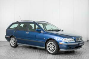 Image 5/29 of Volvo V40 2.0 16V (1999)