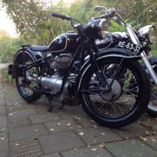 Immagine 3/4 di BMW R 25 (1951)