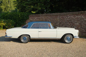 Image 13/50 of Mercedes-Benz 280 SE (1968)