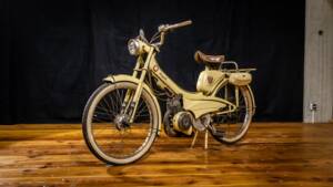 Imagen 1/12 de Lohner Motobécane Mobylette AV44 (1900)