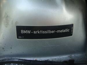 Afbeelding 35/39 van BMW 316i (1993)
