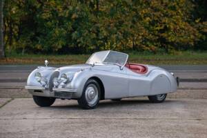 Image 4/20 of Jaguar XK 120 OTS (1950)