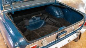 Image 8/26 of Ford Taunus 17m 1700 (1965)