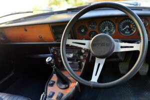Image 19/23 de Triumph Stag (1972)