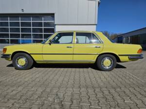 Image 4/10 of Mercedes-Benz 280 S (1978)