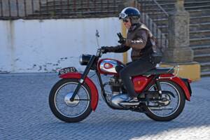 Image 45/51 of BSA B 44 (1966)