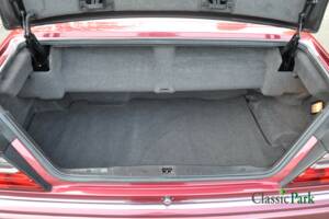 Bild 15/50 von Mercedes-Benz E 200 (1994)
