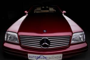 Image 32/45 of Mercedes-Benz SL 280 "Final Edition" (2001)