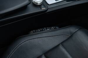 Bild 37/44 von Mercedes-Benz E 500 (2010)