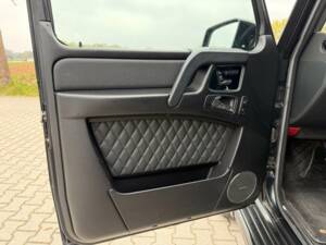Afbeelding 11/36 van Mercedes-Benz G 63 AMG (LWB) (2017)