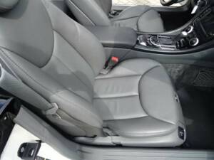 Imagen 15/19 de Mercedes-Benz SL 500 (2002)