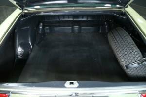 Image 24/30 de Mercedes-Benz 280 SE (1970)