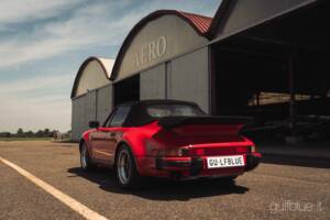 Image 12/72 of Porsche 911 Turbo 3.3 (1989)