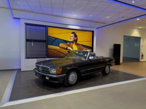 Image 1/8 de Mercedes-Benz 300 SL (1986)