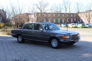 Afbeelding 46/46 van Mercedes-Benz 450 SEL 6,9 (1977)