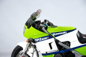 Imagen 23/39 de Kawasaki GPZ 600 R (1985)