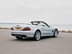 Afbeelding 10/50 van Mercedes-Benz SL 55 AMG (2006)