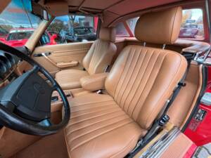 Image 15/22 de Mercedes-Benz 560 SL (1986)