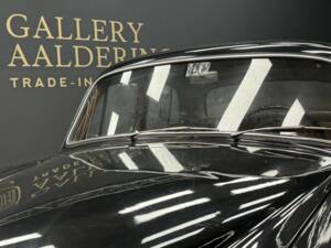 Image 26/50 of Mercedes-Benz 220 S (1955)