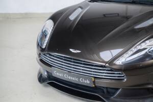 Image 25/32 of Aston Martin Vanquish (2013)