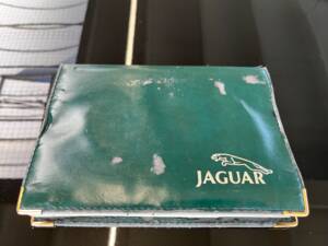 Image 24/50 of Jaguar XJ 8 Sovereign (2000)