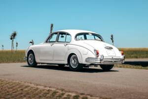 Image 3/18 de Jaguar Mk II 3.4 (1963)