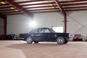 Afbeelding 19/54 van Rolls-Royce Corniche I (1973)