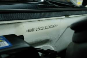 Bild 16/50 von Mercedes-Benz 280 S (1981)