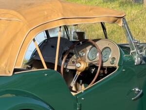 Imagen 21/34 de MG TD (1952)