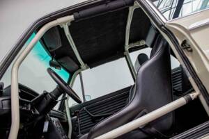 Immagine 21/32 di BMW 2002 tii (1971)