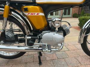 Imagen 28/38 de Yamaha DUMMY (1974)