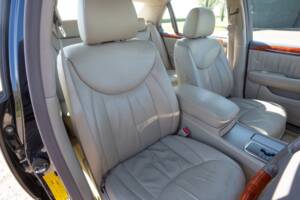 Afbeelding 49/50 van Lexus LS 430 (2002)