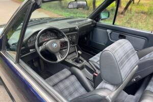 Imagen 10/42 de BMW 325i (1991)