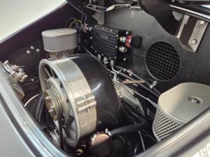Afbeelding 22/38 van Porsche 356 Carrera Speedster Tribute (1970)