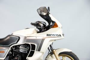 Image 32/50 of Honda CX 500 Turbo (1982)