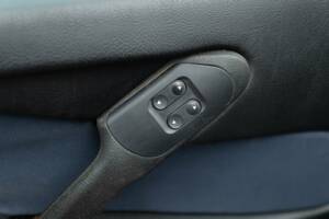 Image 22/38 of Lancia Delta HPE 1.6 16v (1998)