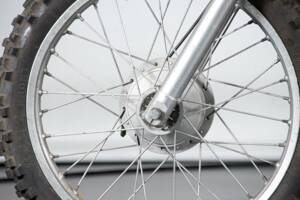 Bild 15/50 von BSA DUMMY (1974)