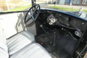 Immagine 26/43 di Ford Model A Tudor Sedan (1931)