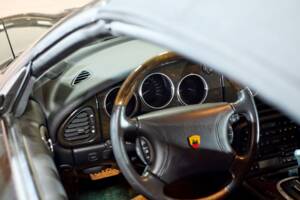 Bild 46/55 von Jaguar XKR (2000)