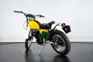 Image 2/50 of KTM 250 MC/GS (1973)
