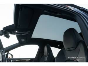 Image 17/32 of Porsche Cayenne Coupé E-Hybrid (2020)