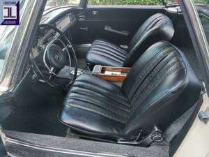 Bild 28/81 von Mercedes-Benz 250 SL (1968)