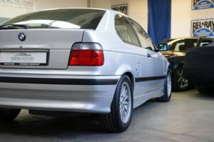 Imagen 14/32 de BMW 323ti Compact (1998)