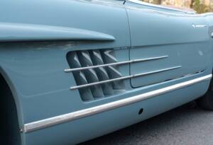 Image 13/33 de Mercedes-Benz 300 SL Roadster (1957)