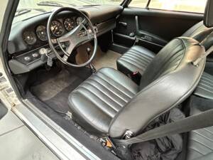 Bild 16/25 von Porsche 911 2.0 E (1968)