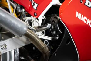 Image 18/50 of Ducati DUMMY (1990)