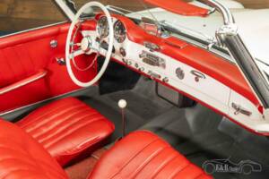 Afbeelding 7/19 van Mercedes-Benz 190 SL (1961)