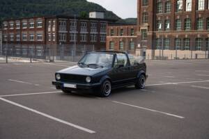 Bild 17/40 von Volkswagen Golf Mk I Convertible 1.8 (1991)