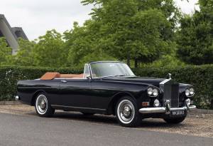 Image 2/32 of Rolls-Royce Silver Cloud III &quot;Chinese Eyes&quot; (1965)