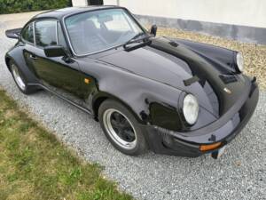 Image 4/8 of Porsche 911 Turbo 3.0 (1977)